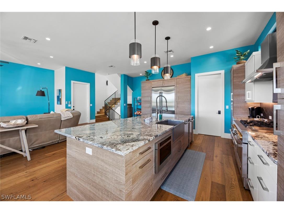 250 Crescent Street Fort Myers Beach FL 33931 224047887 image12