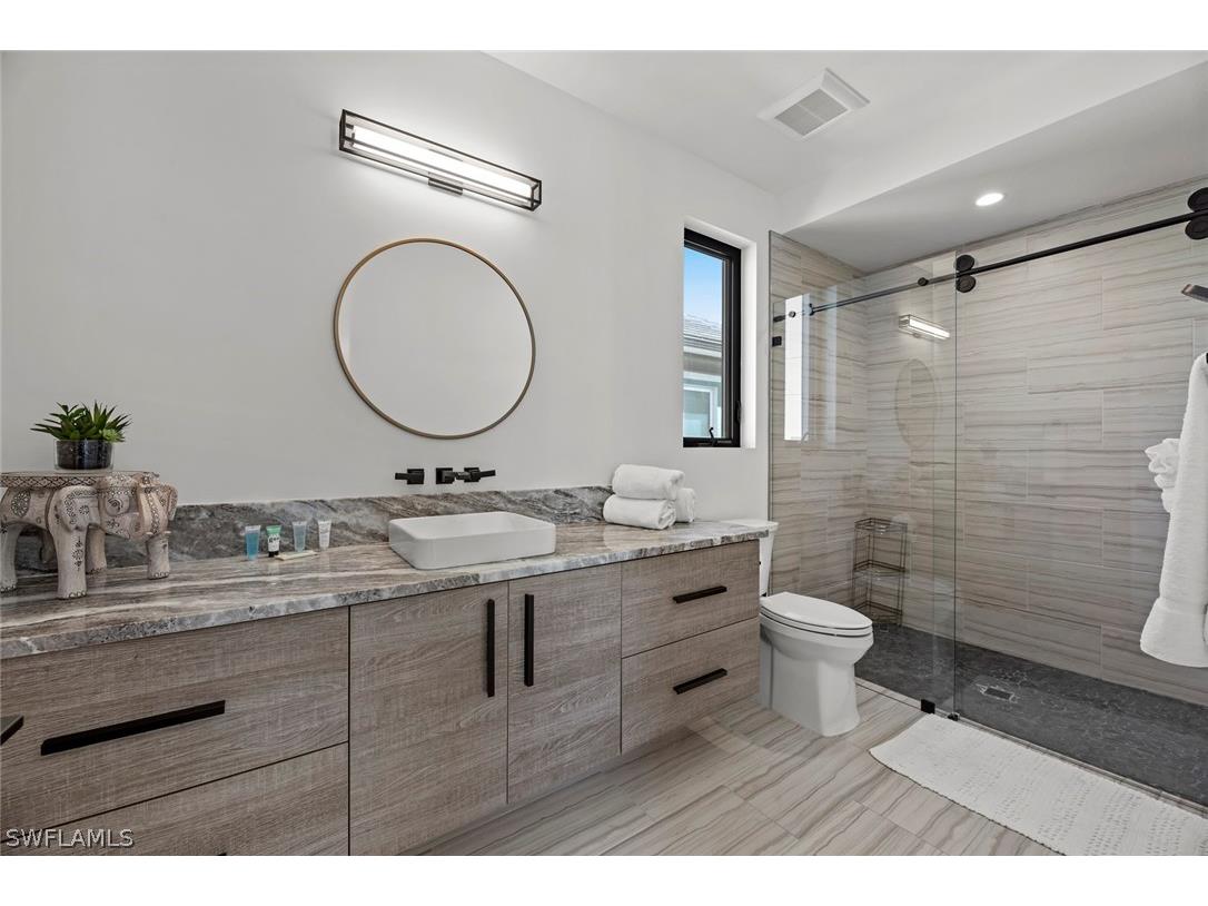 250 Crescent Street Fort Myers Beach FL 33931 224047887 image32