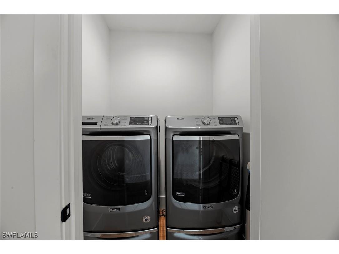 250 Crescent Street Fort Myers Beach FL 33931 224047887 image36