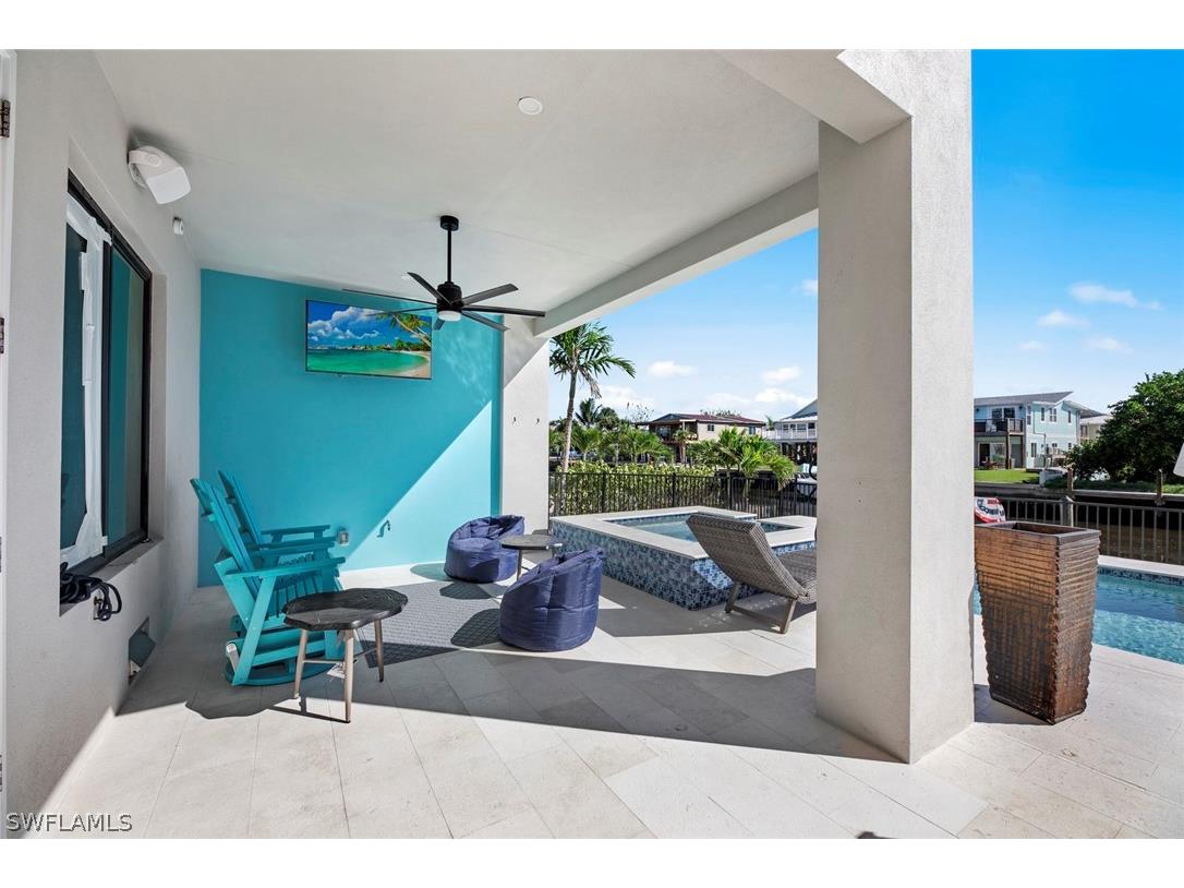 250 Crescent Street Fort Myers Beach FL 33931 224047887 image37