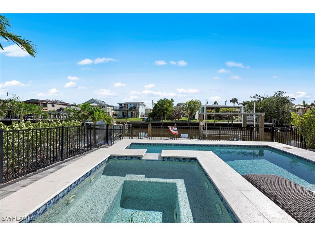 250 Crescent Street Fort Myers Beach FL 33931 224047887 image38