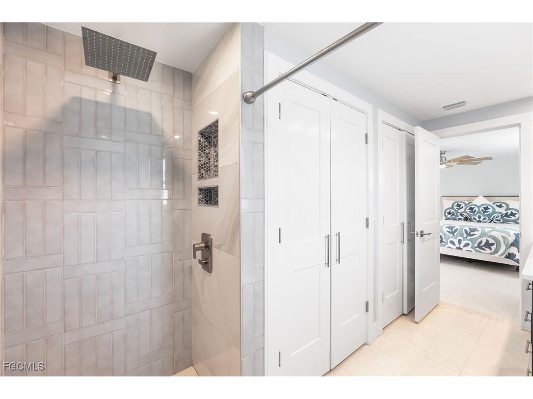 250 Donora Boulevard Fort Myers Beach FL 33931 2025019466 image24