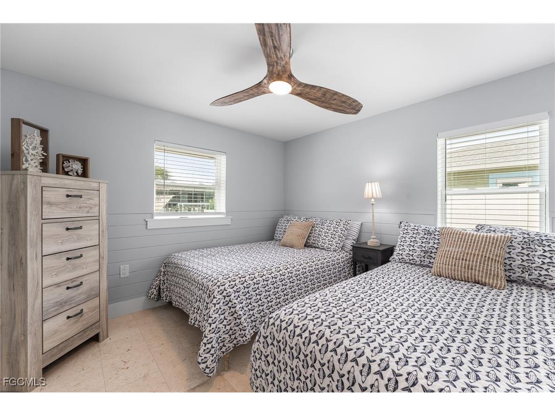 250 Donora Boulevard Fort Myers Beach FL 33931 2025019466 image30