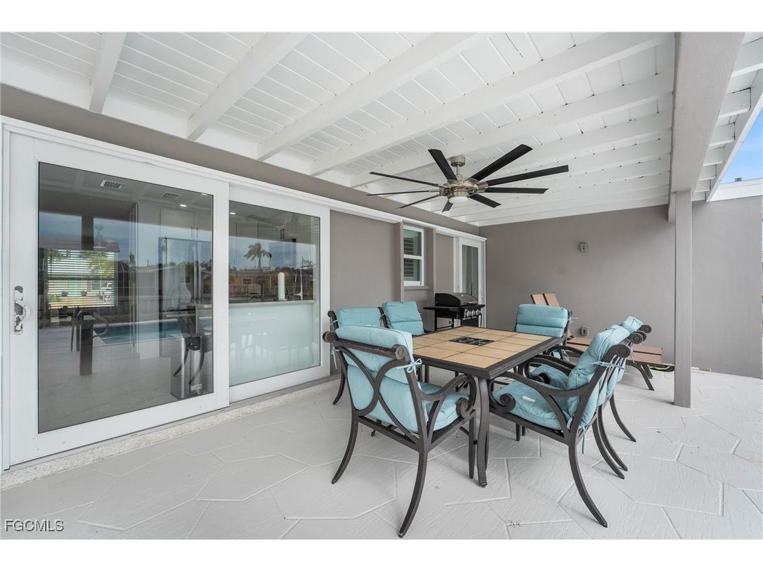 250 Donora Boulevard Fort Myers Beach FL 33931 2025019466 image33