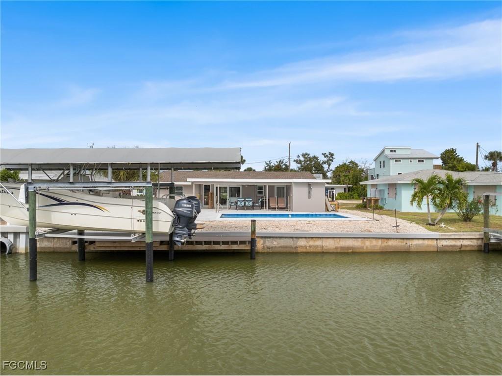 250 Donora Boulevard Fort Myers Beach FL 33931 2025019466 image4