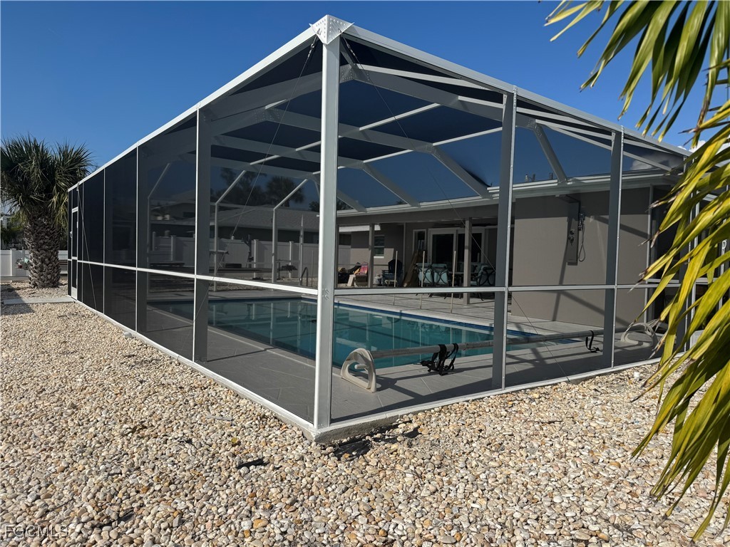 250 Donora Boulevard Fort Myers Beach FL 33931 2025019466 image41