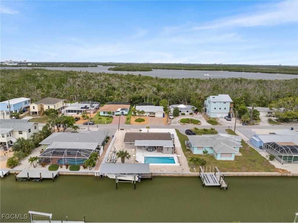 250 Donora Boulevard Fort Myers Beach FL 33931 2025019466 image43