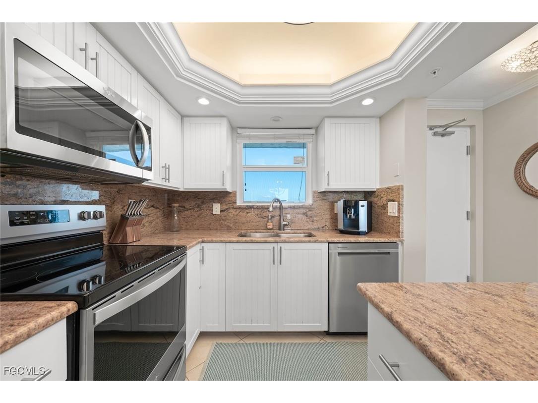 250 Estero Boulevard #402 Fort Myers Beach FL 33931 2025019878 image11