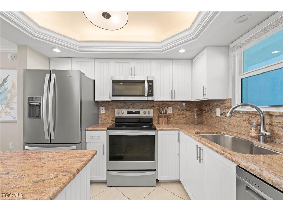 250 Estero Boulevard #402 Fort Myers Beach FL 33931 2025019878 image15