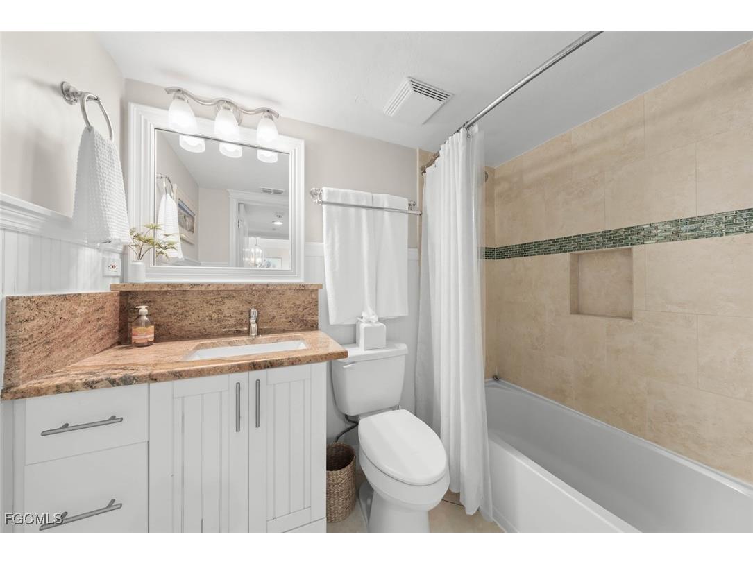 250 Estero Boulevard #402 Fort Myers Beach FL 33931 2025019878 image41