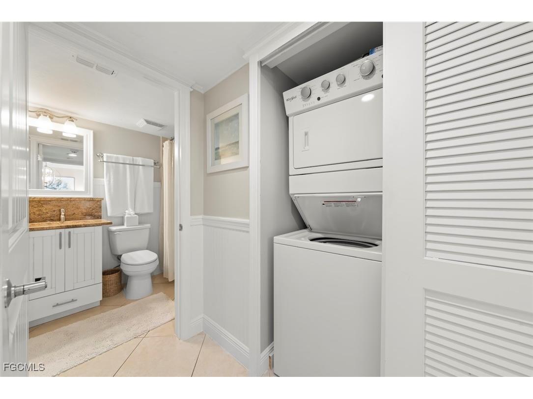 250 Estero Boulevard #402 Fort Myers Beach FL 33931 2025019878 image43