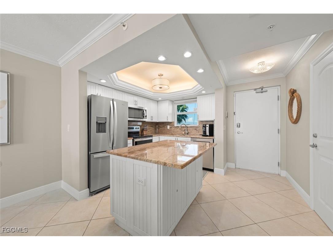 250 Estero Boulevard #402 Fort Myers Beach FL 33931 2025019878 image9