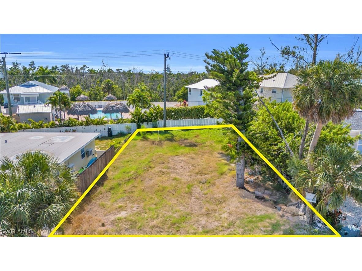 250 Fairweather Lane Fort Myers Beach FL 33931 225082979 image13