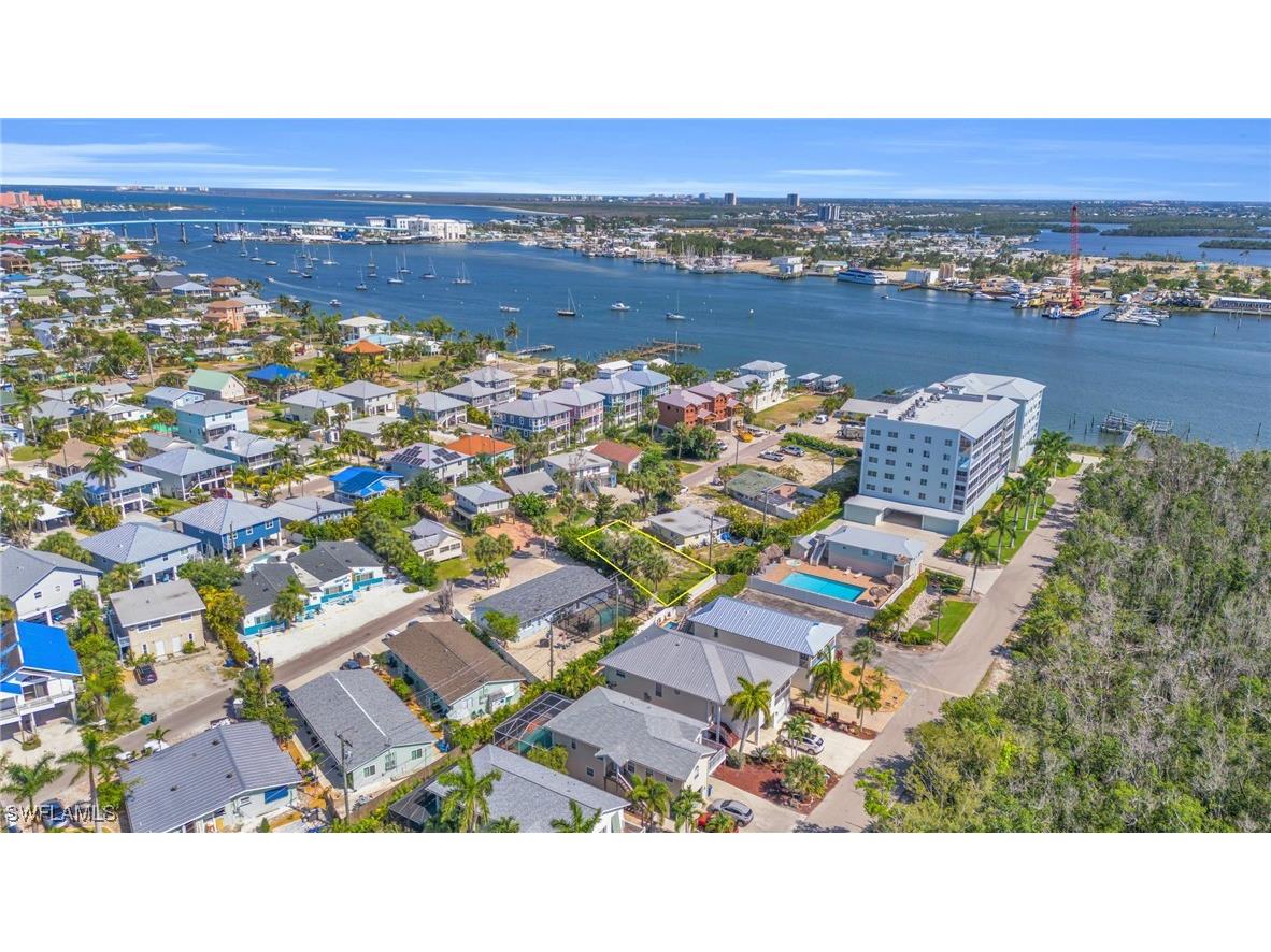 250 Fairweather Lane Fort Myers Beach FL 33931 225082979 image8