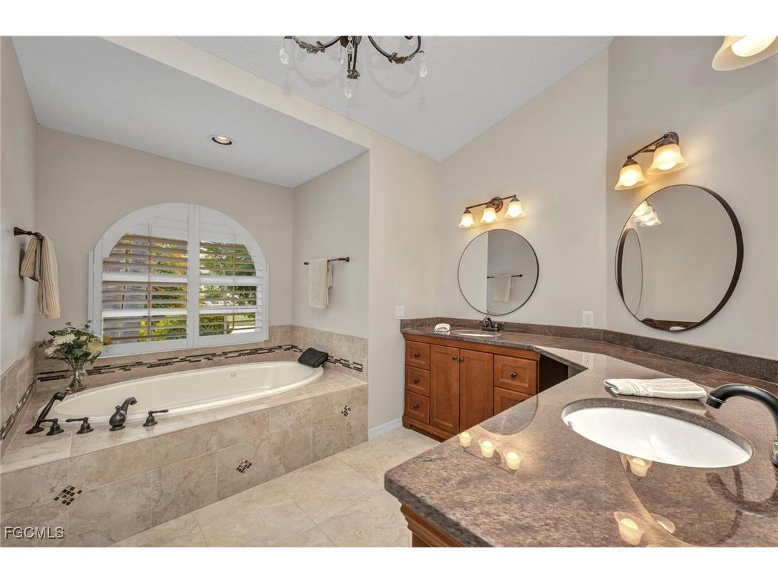 250 Freeport Court NW Punta Gorda FL 33950 2025023715 image17