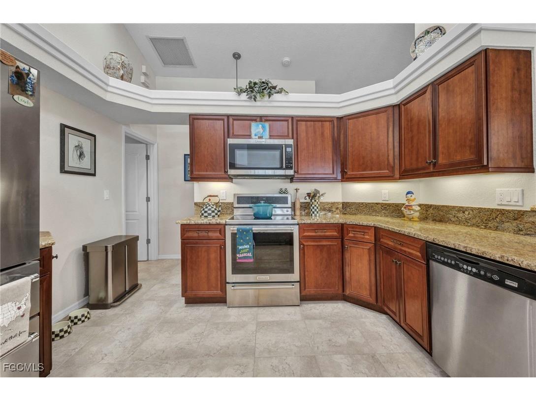 250 Freeport Court NW Punta Gorda FL 33950 2025023715 image26