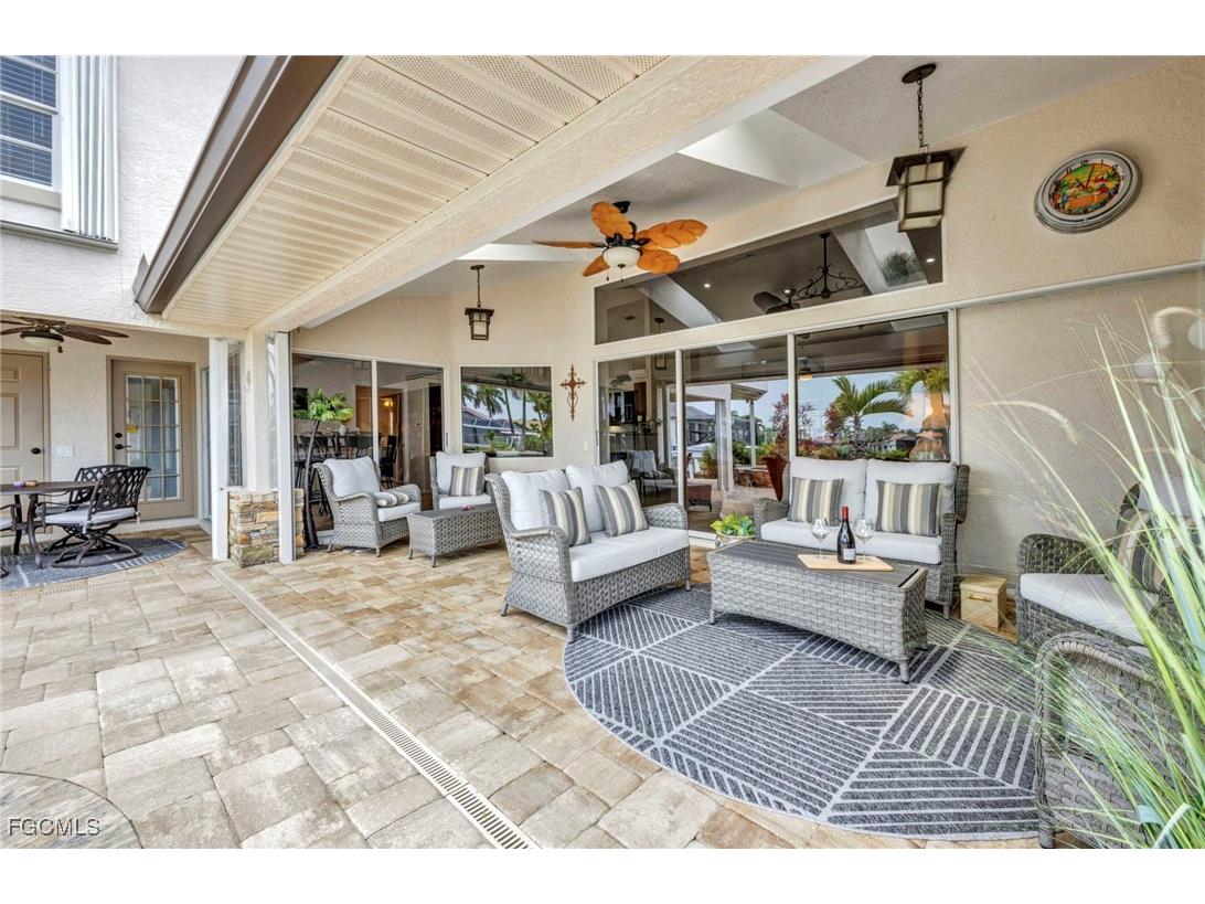 250 Freeport Court NW Punta Gorda FL 33950 2025023715 image9