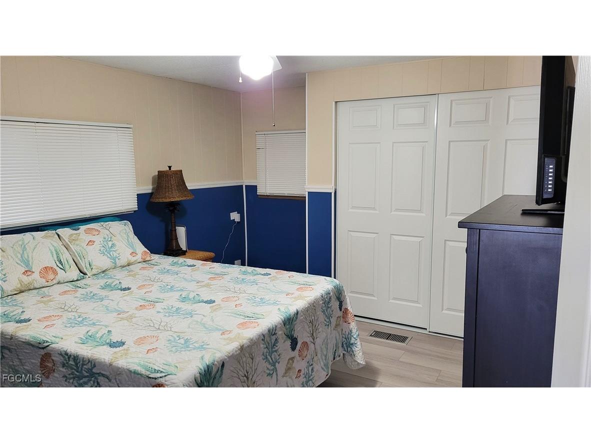 250 Hamlin Drive Fort Myers FL 33905 2025005506 image13