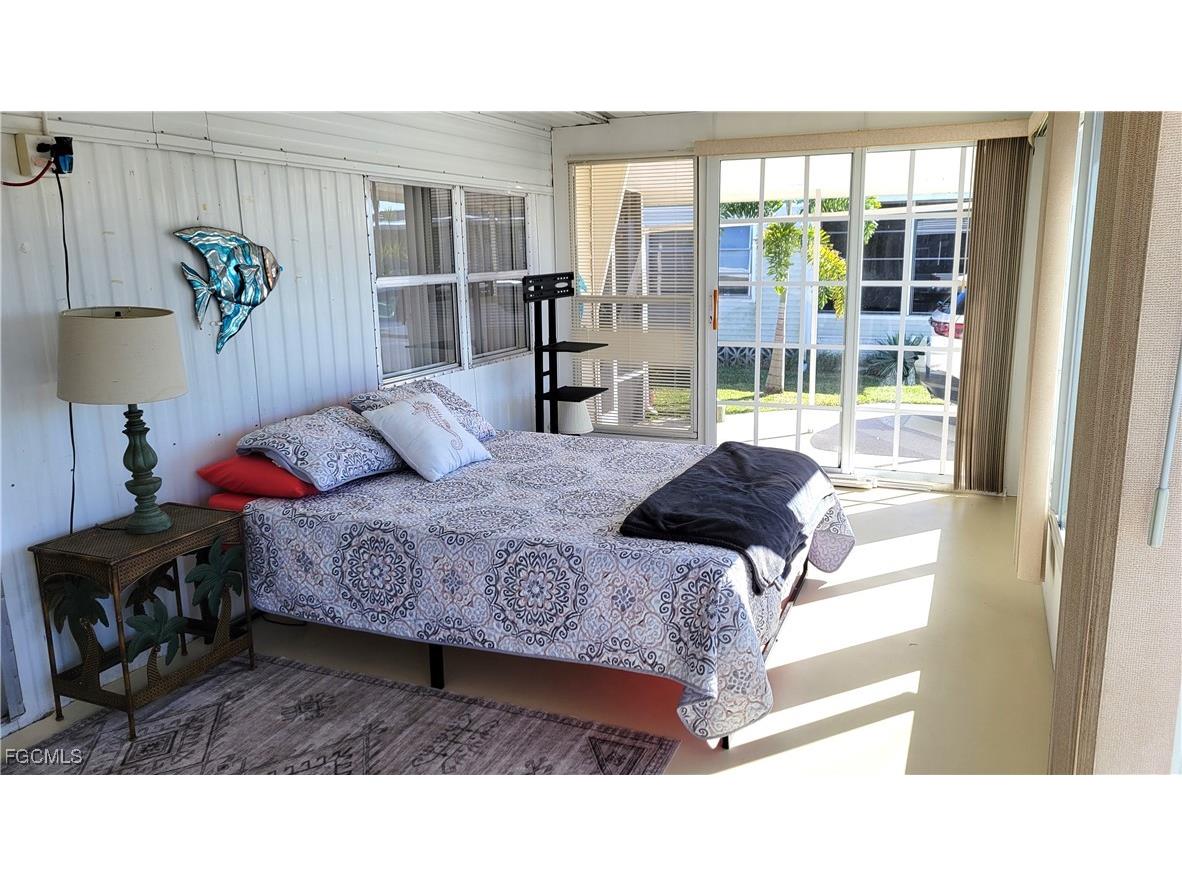 250 Hamlin Drive Fort Myers FL 33905 2025005506 image15