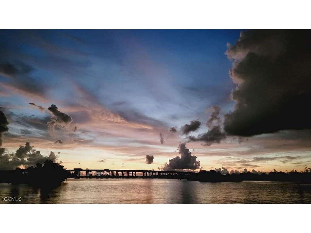 250 Hamlin Drive Fort Myers FL 33905 2025005506 image21