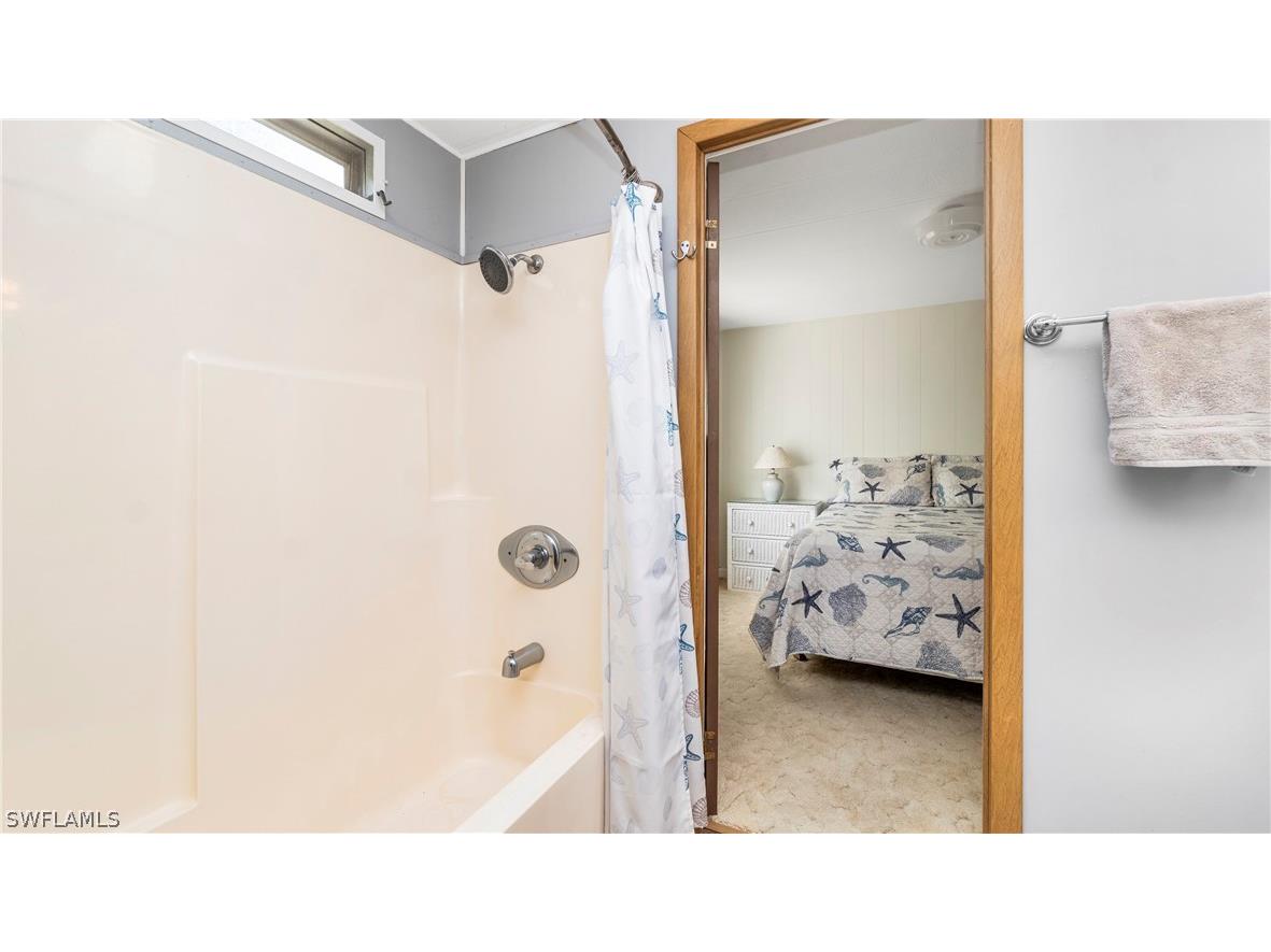 250 Indian Key Lane Naples FL 34114 226011426 image22