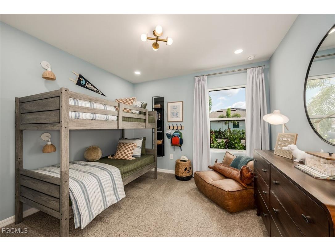 250 Lakeside Breeze Way Lehigh Acres FL 33936 2025018103 image12