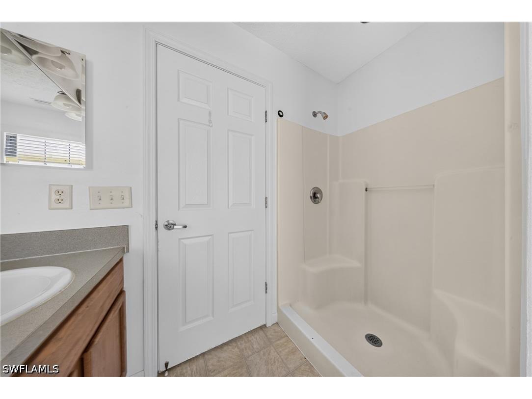 250 Leawood Circle Naples FL 34104 226023239 image29