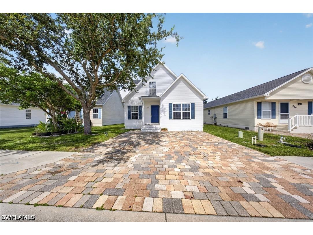 250 Leawood Circle Naples FL 34104 226023239 image3