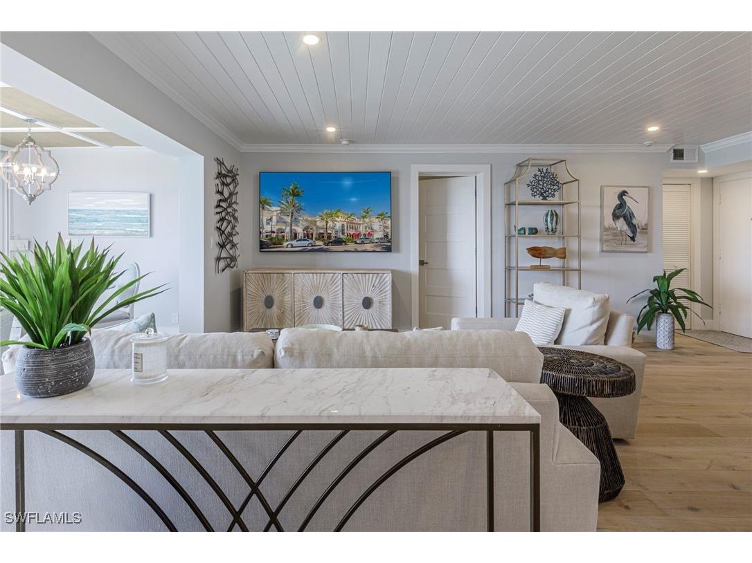 250 Park Shore Drive #302 Naples FL 34103 225048698 image11