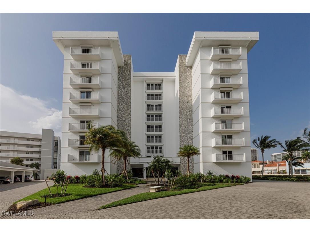 250 Park Shore Drive #302 Naples FL 34103 225048698 image2