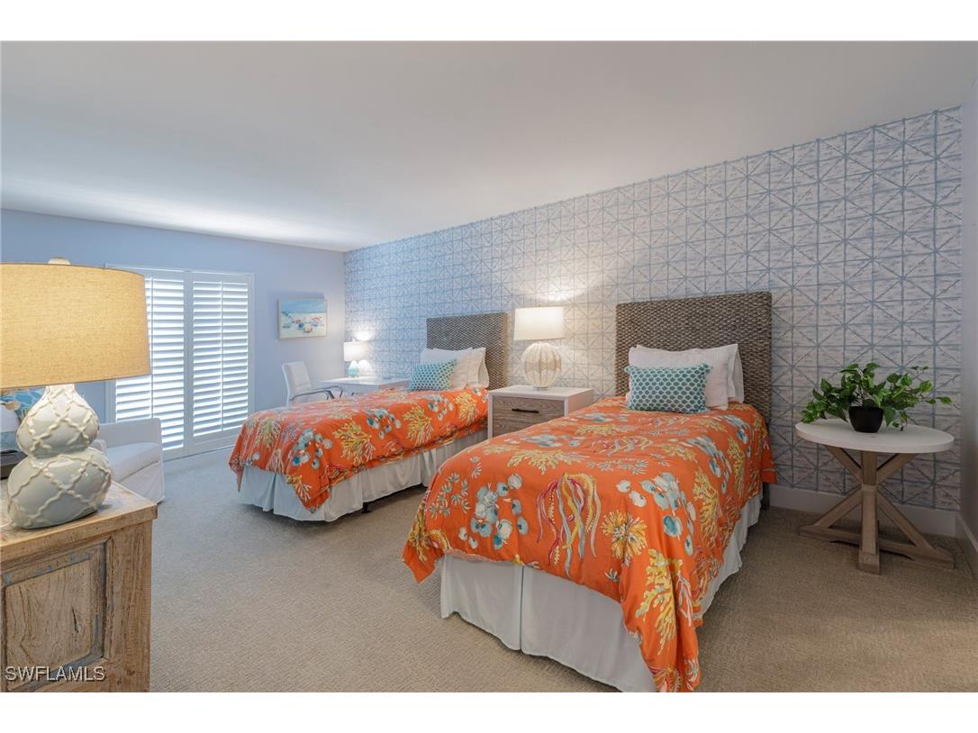 250 Park Shore Drive #302 Naples FL 34103 225048698 image24