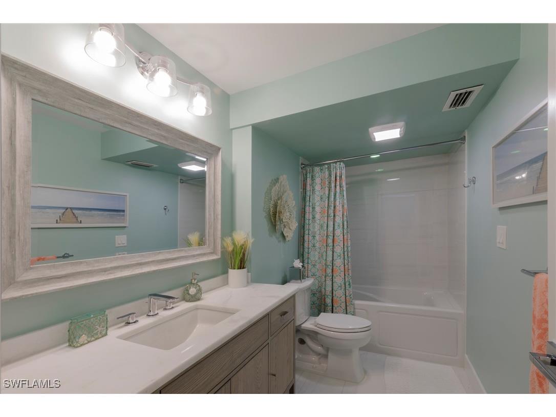 250 Park Shore Drive #302 Naples FL 34103 225048698 image26