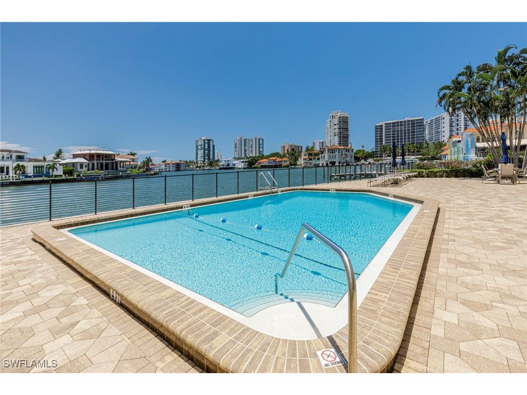 250 Park Shore Drive #302 Naples FL 34103 225048698 image35