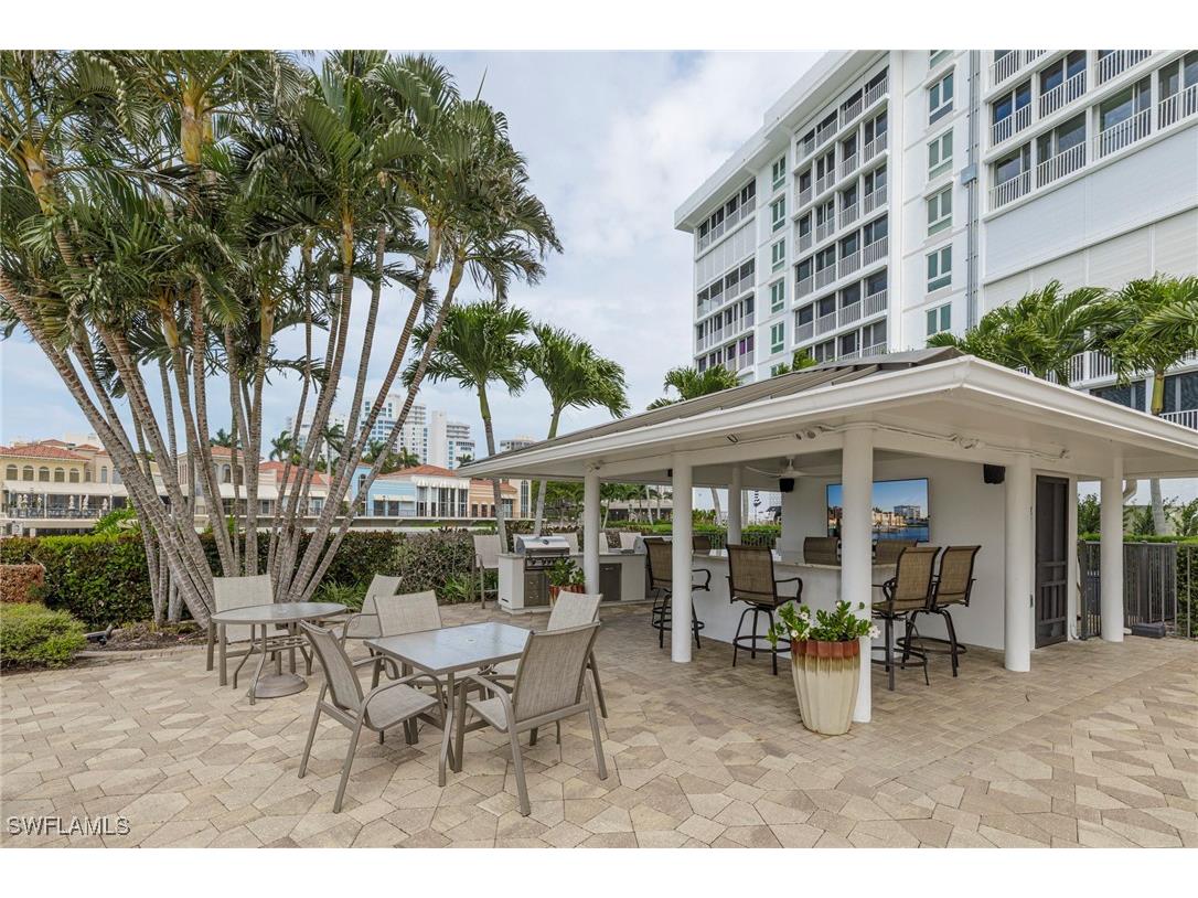 250 Park Shore Drive #302 Naples FL 34103 225048698 image36