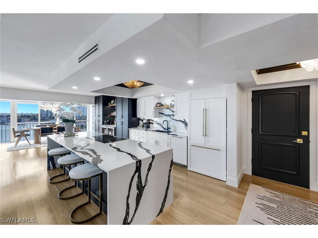 250 Park Shore Drive #801 Naples FL 34103 226006478 image11