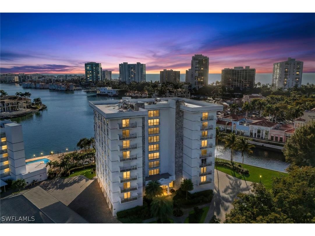250 Park Shore Drive #801 Naples FL 34103 226006478 image2