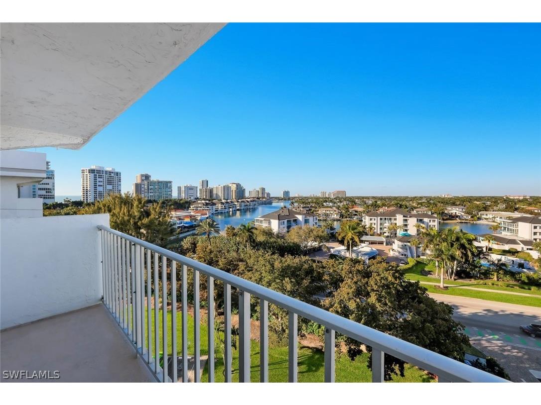 250 Park Shore Drive #801 Naples FL 34103 226006478 image20