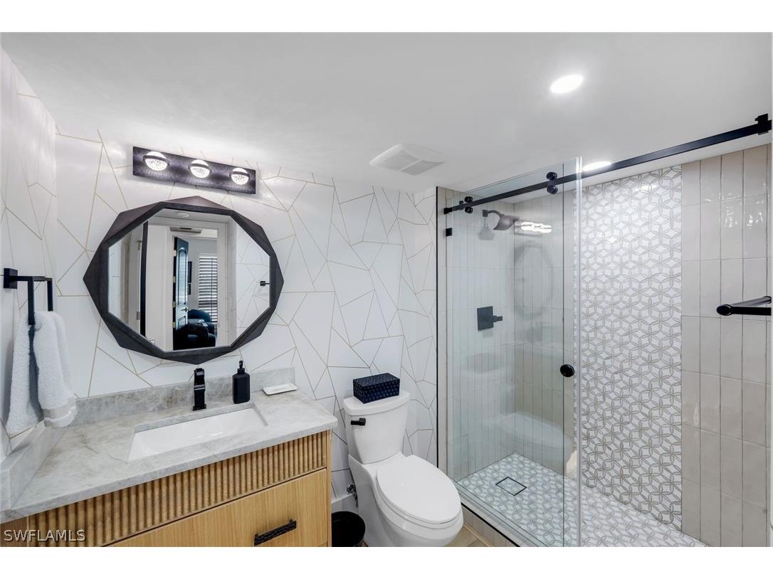 250 Park Shore Drive #801 Naples FL 34103 226006478 image24