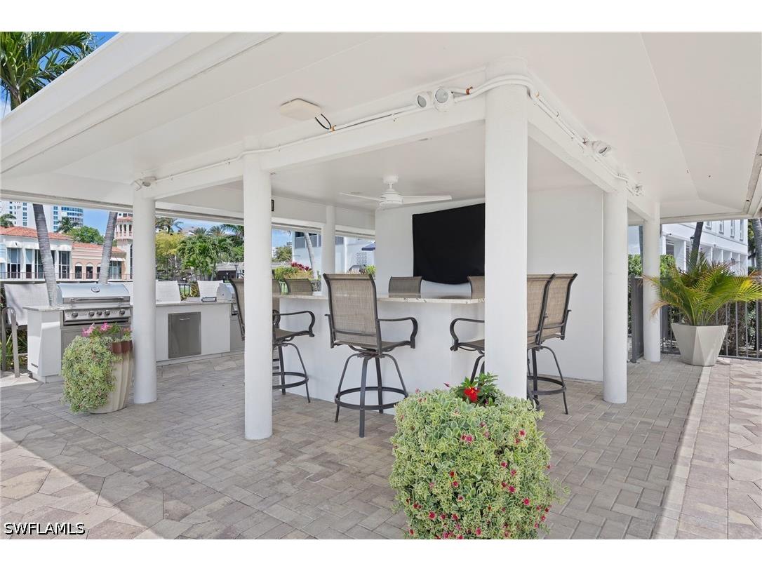 250 Park Shore Drive #803 Naples FL 34103 226016131 image31
