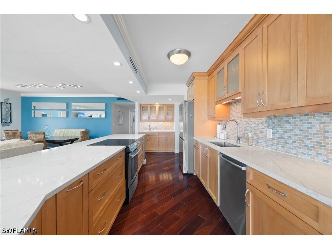 250 Park Shore Drive #803 Naples FL 34103 226016131 image7