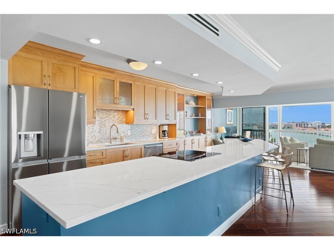 250 Park Shore Drive #803 Naples FL 34103 226016131 image8