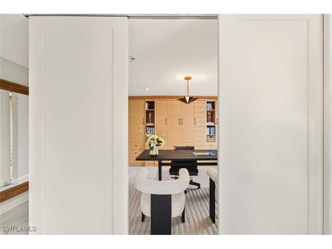 250 Park Shore Drive E #101 Naples FL 34103 225081511 image18