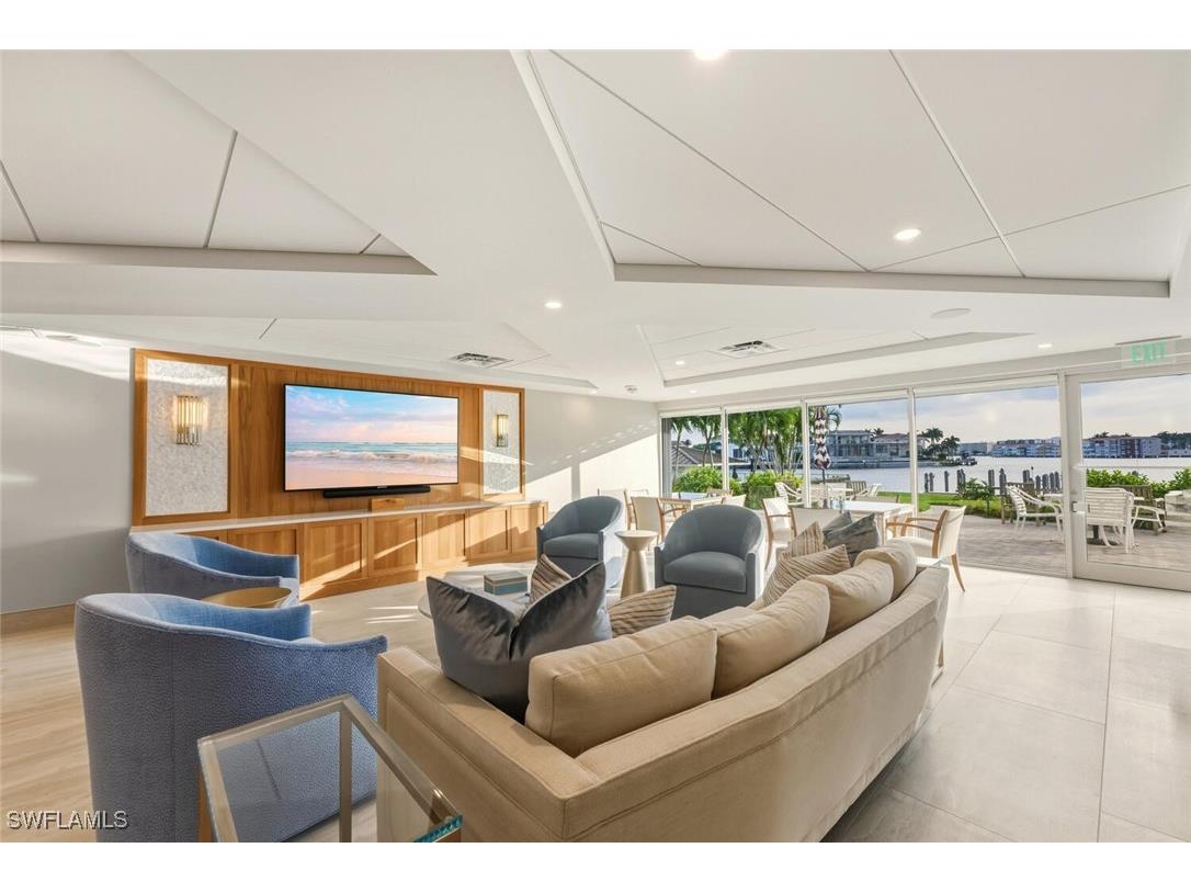 250 Park Shore Drive E #101 Naples FL 34103 225081511 image29