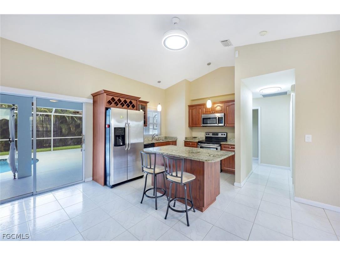 250 SE 44th Street Cape Coral FL 33904 2026013288 image7