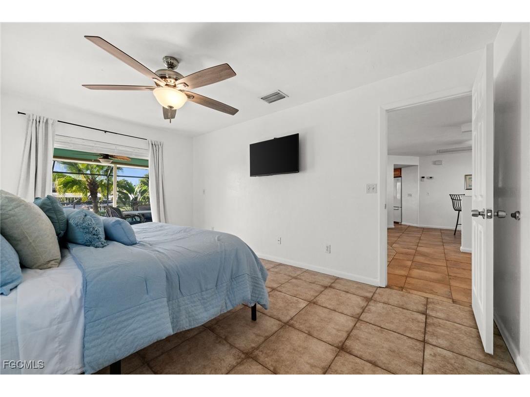 250 SW 37th Terrace Cape Coral FL 33914 2026005462 image22