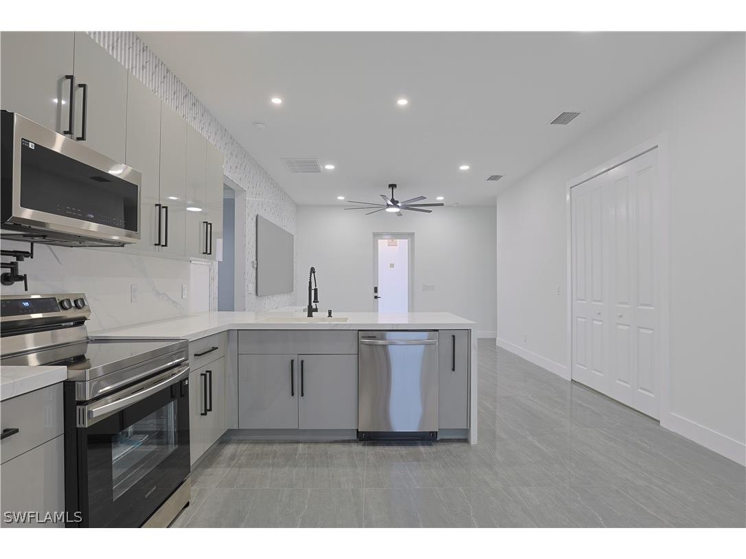 2500 72nd Street W Lehigh Acres FL 33971 226008415 image5