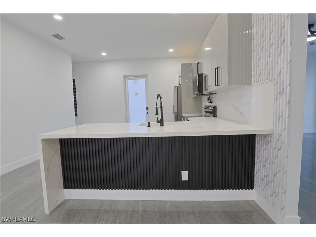 2500 72nd Street W Lehigh Acres FL 33971 226008415 image8