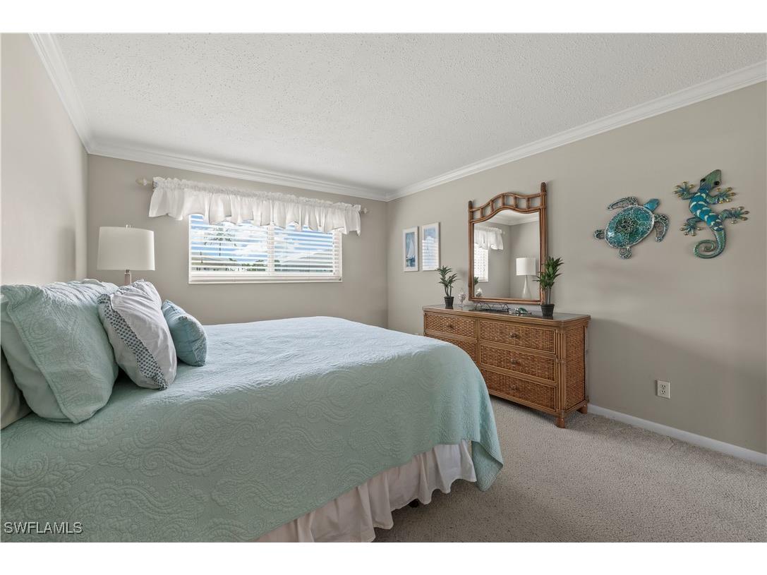 2500 Gulf Shore Boulevard N #N4 Naples FL 34103 225060921 image7