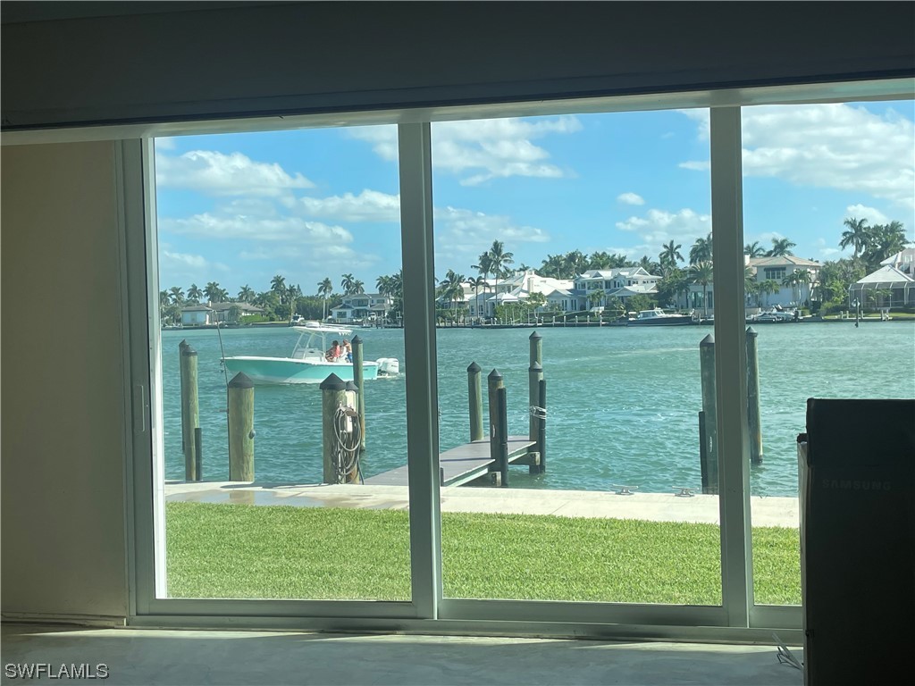 2500 Gulf Shore Boulevard N #S10 Naples FL 34103 223078597 image1