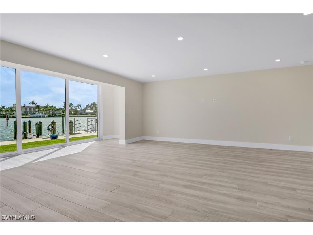 2500 Gulf Shore Boulevard N #S10 Naples FL 34103 226006114 image12